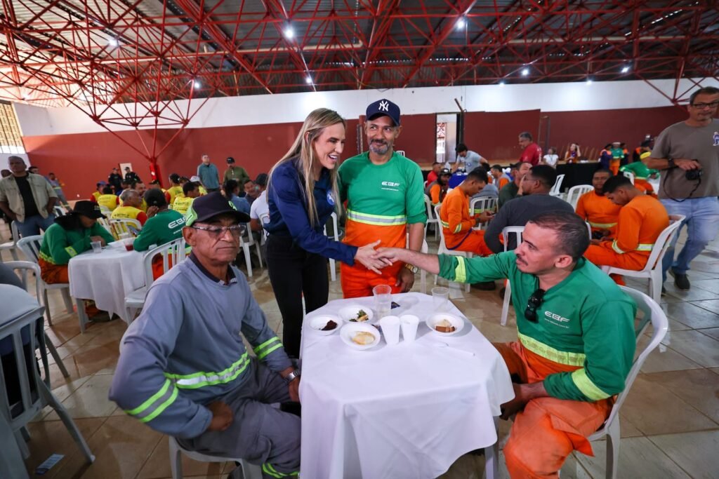Café da manhã com servidores e apoiadores especialistas em manutenção e conservação de áreas verdes – EBF - foto 5