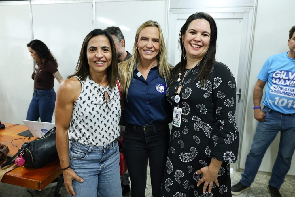 Reunião no comitê - foto 9