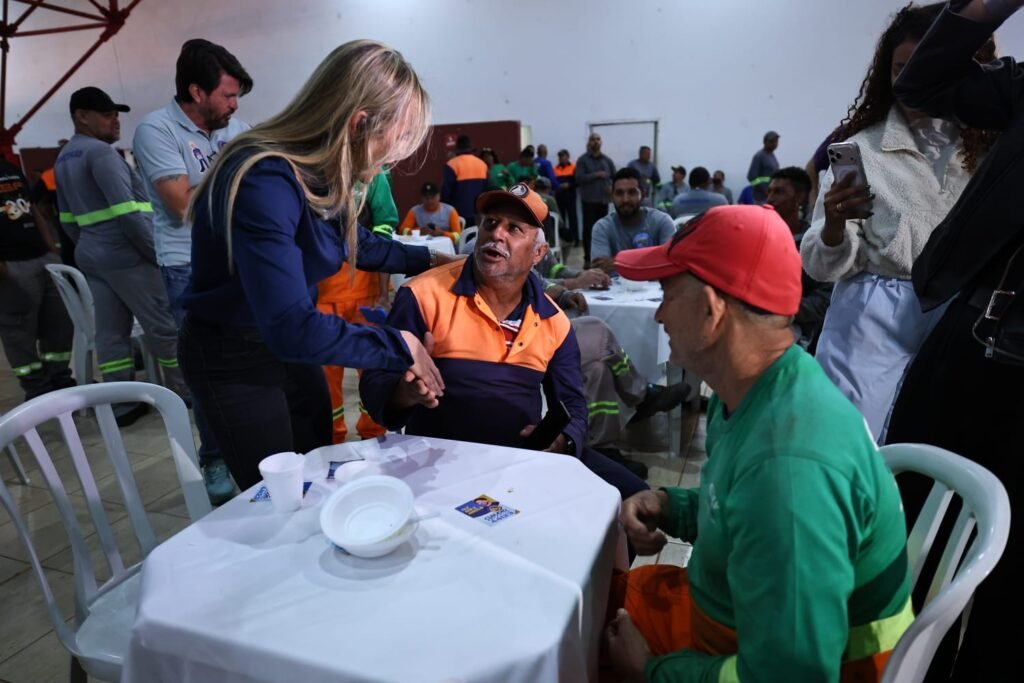 Café da manhã com servidores e apoiadores especialistas em manutenção e conservação de áreas verdes – EBF - foto 13