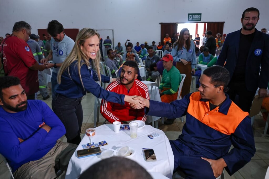 Café da manhã com servidores e apoiadores especialistas em manutenção e conservação de áreas verdes – EBF - foto 12