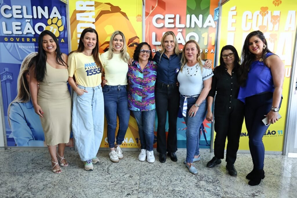 Reunião no comitê - foto 4