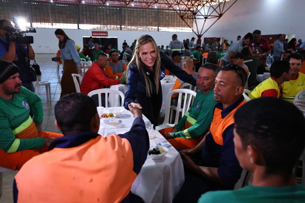 Café da manhã com servidores e apoiadores especialistas em manutenção e conservação de áreas verdes – EBF - foto 7