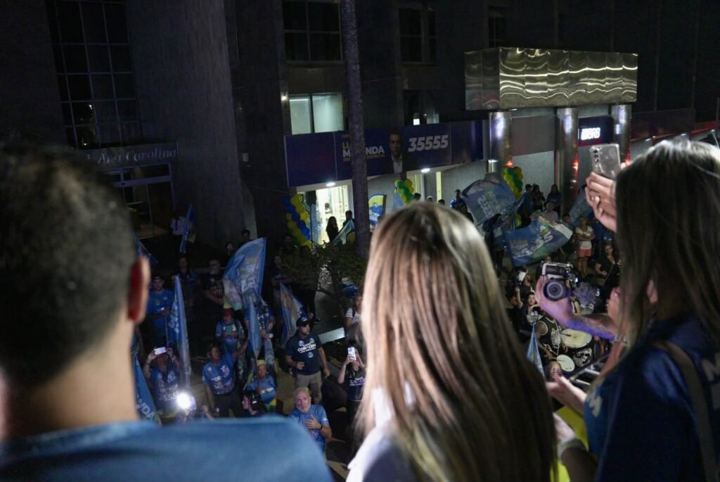 Inauguração do comitê do Luis Miranda e Carreata - foto 12