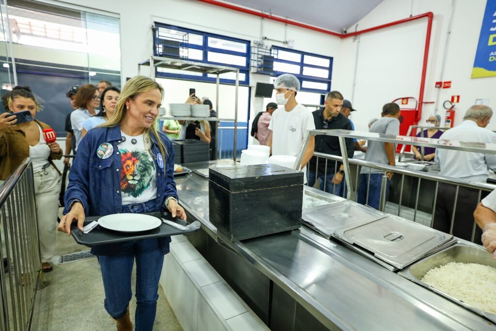 Visita ao comércio do Paranoá e almoço no restaurante comunitário - foto 32