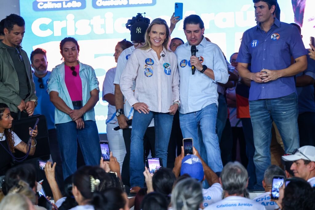 Reunião com grupo político do Cristiano Araújo - foto 2