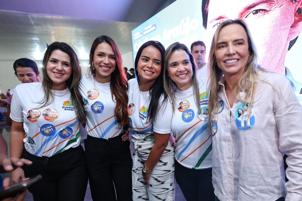 Reunião com grupo político do Cristiano Araújo - foto 18