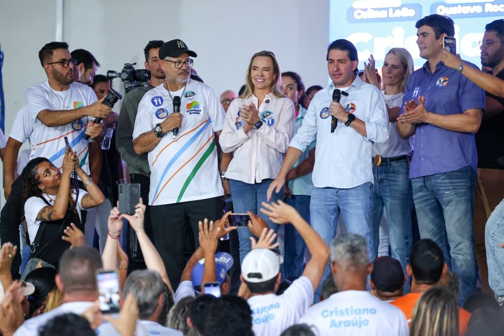 Reunião com grupo político do Cristiano Araújo - foto 4