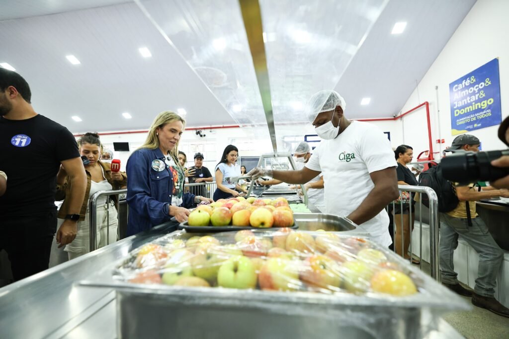 Visita ao comércio do Paranoá e almoço no restaurante comunitário - foto 35