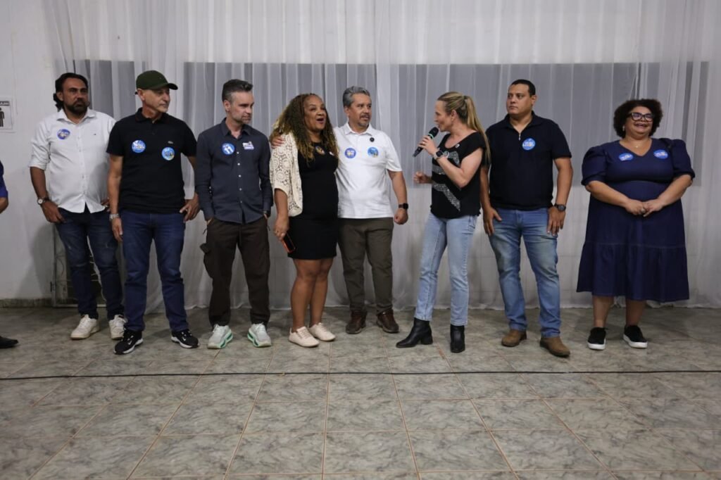 Ato do cidadania em apoio a Celina Leão - foto 11