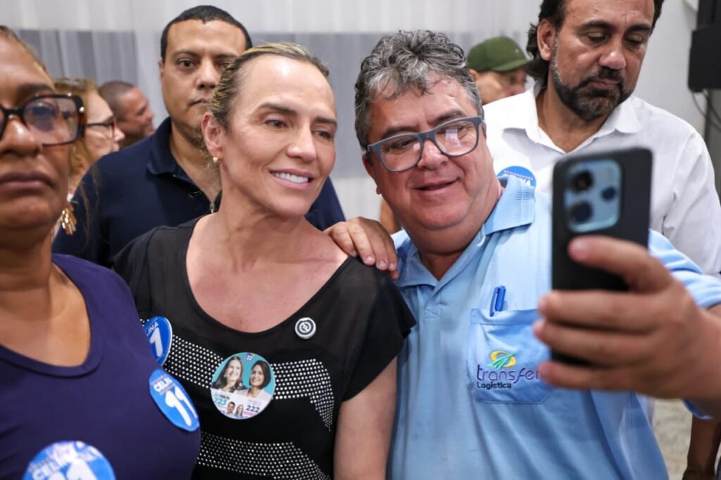 Ato do cidadania em apoio a Celina Leão - foto 33
