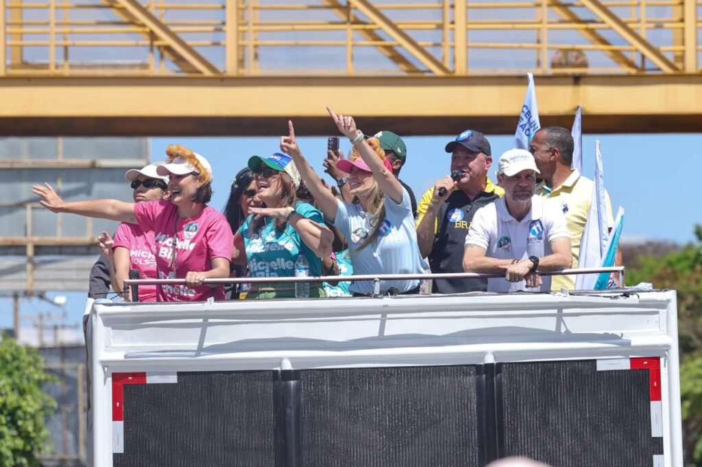 Carreata da Michele Bolsonaro em Ceilândia - foto 5