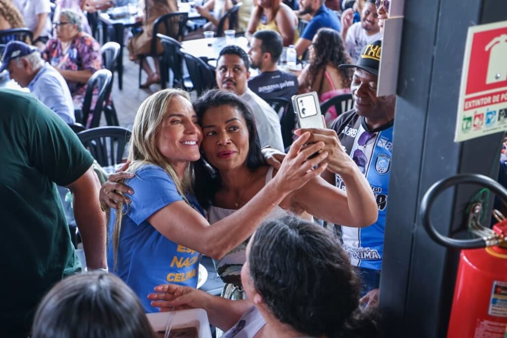 Comissão dos aprovados da Policia Civil( feijoada com Delegada Doutora Jane) - foto 19