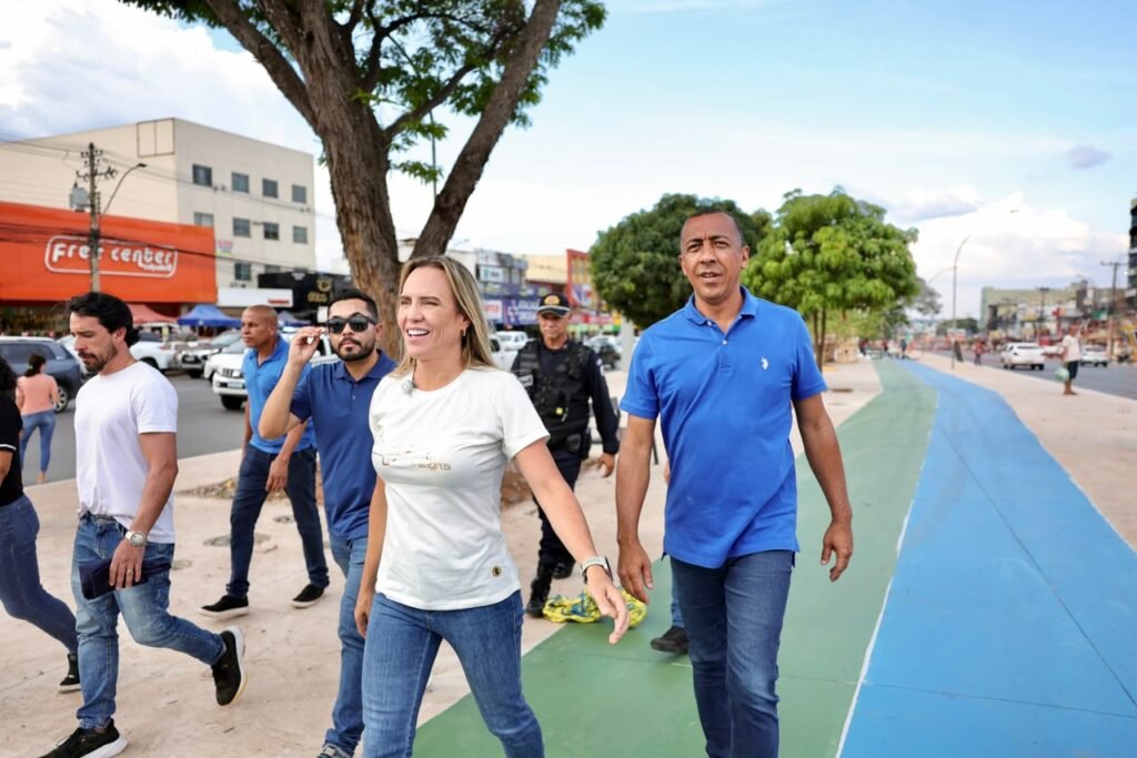 Visita a obra do Parque Linear no centro da Ceilândia - foto 25