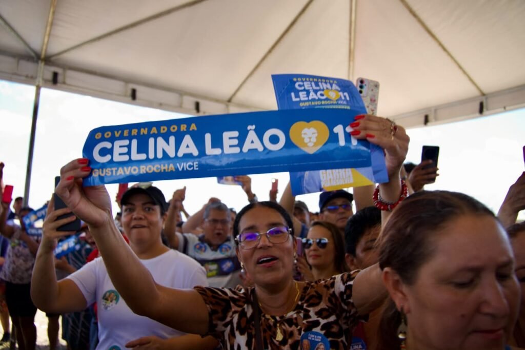 Evento de agradecimento pelo retorno dos programas de lotes para as famílias. - foto 6