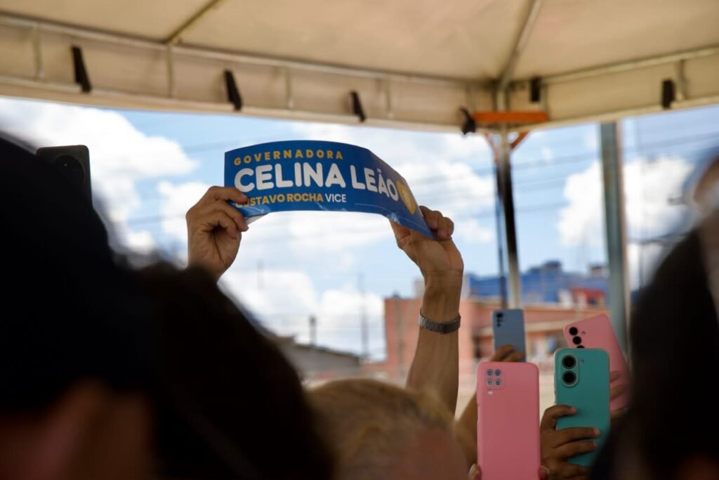 Evento de agradecimento pelo retorno dos programas de lotes para as famílias. - foto 8