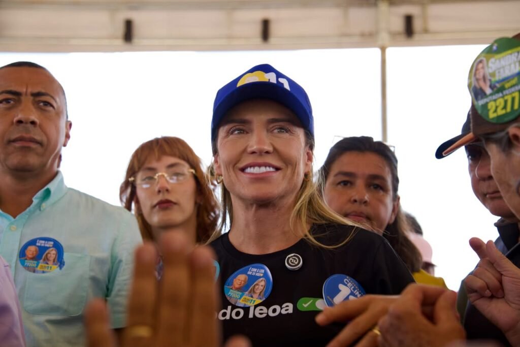 Evento de agradecimento pelo retorno dos programas de lotes para as famílias. - foto 9