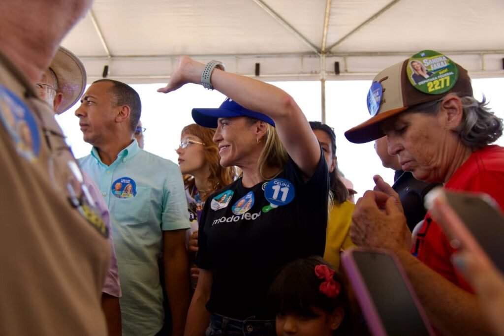 Evento de agradecimento pelo retorno dos programas de lotes para as famílias. - foto 11