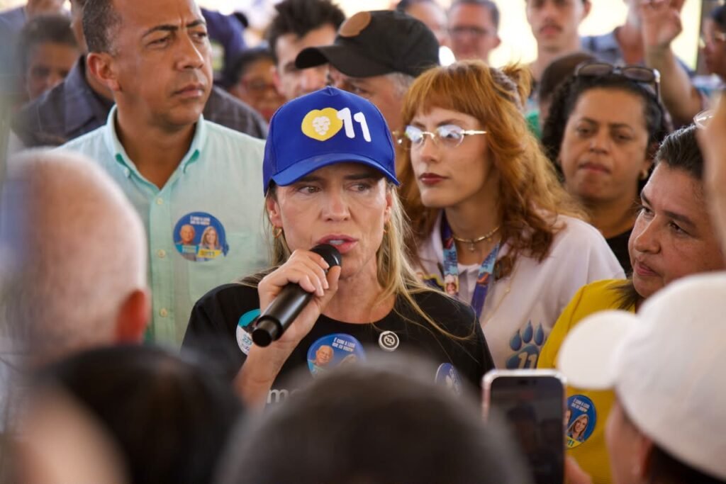 Evento de agradecimento pelo retorno dos programas de lotes para as famílias. - foto 18