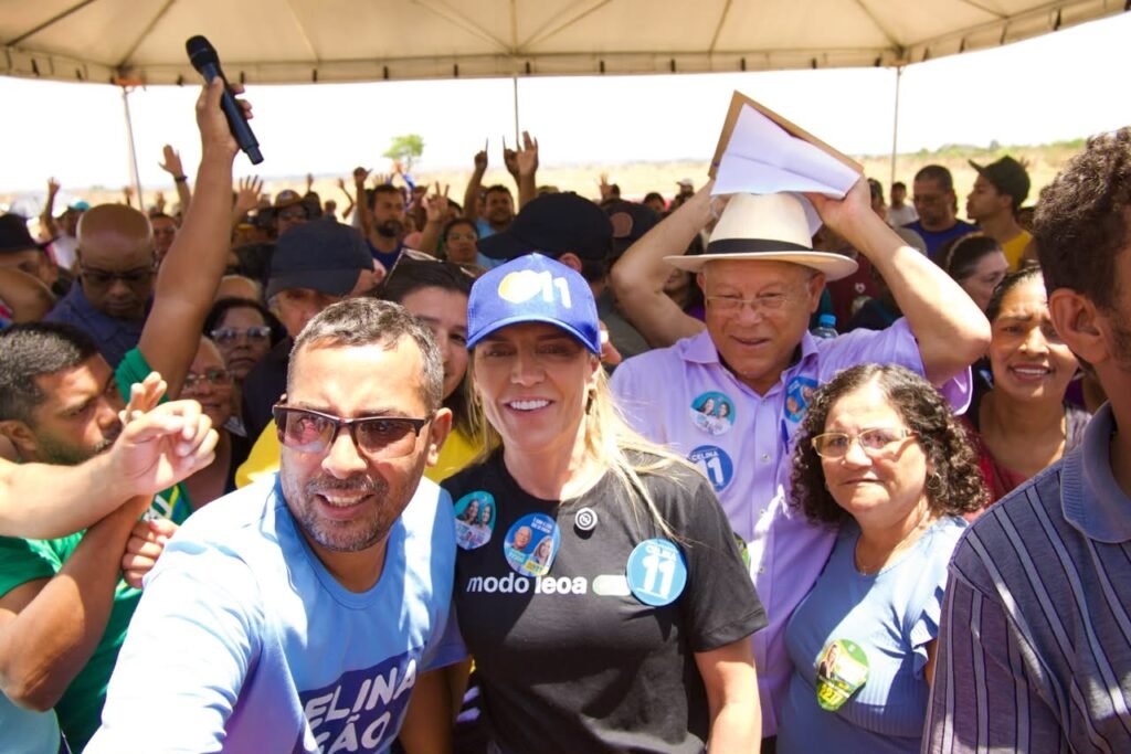 Evento de agradecimento pelo retorno dos programas de lotes para as famílias. - foto 24