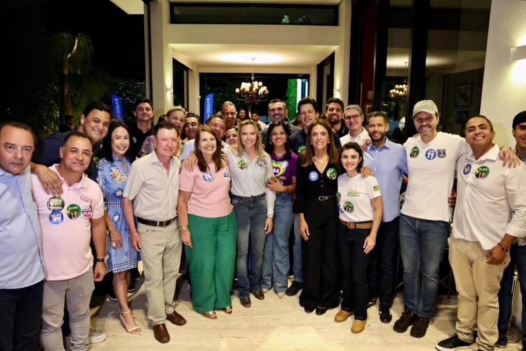 Jantar com Prefeitos do entorno. - foto 18