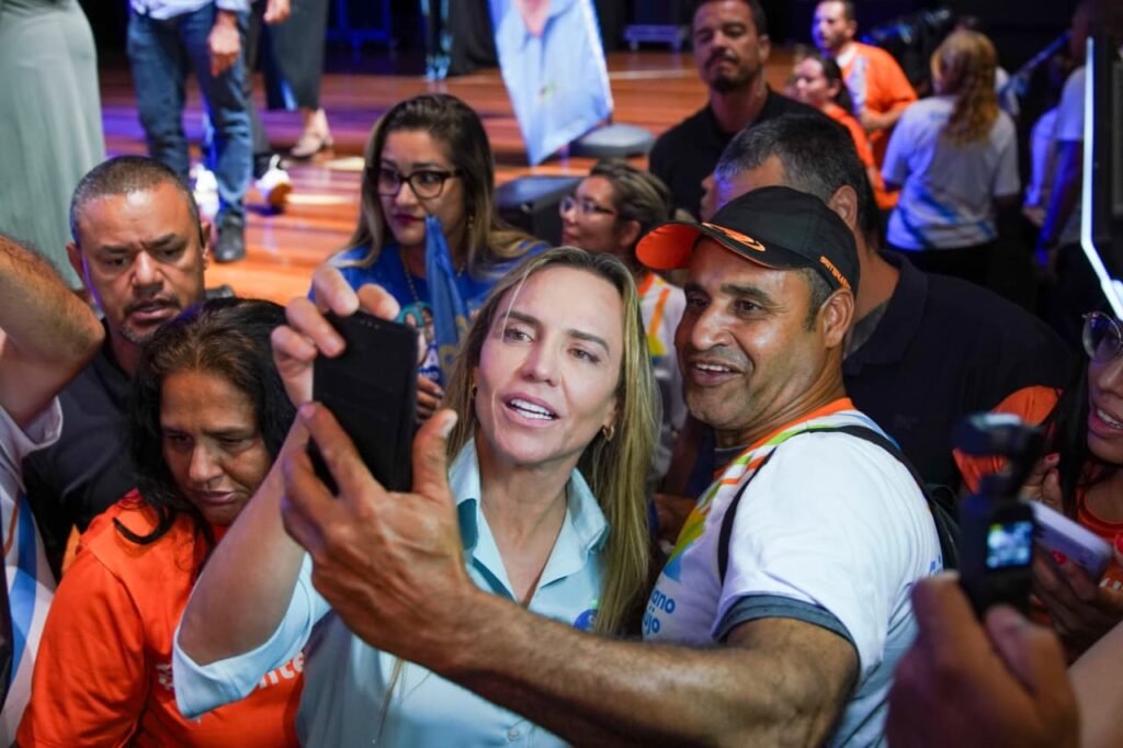 Reunião política com Cristiano Araujo - foto 19