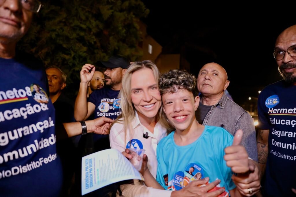 Reunião com as lideranças comunitárias do Riacho Fundo. - foto 4