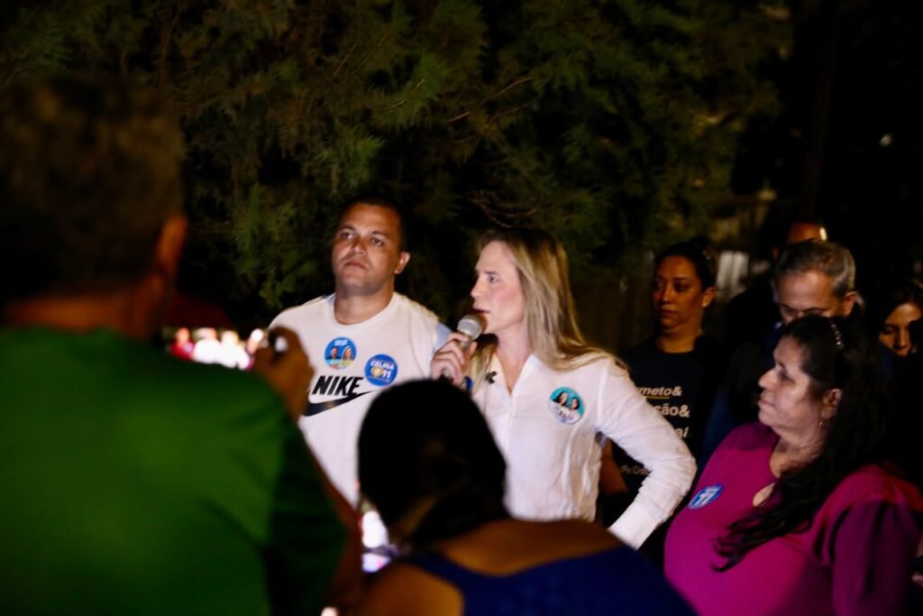 Reunião com as lideranças comunitárias do Riacho Fundo. - foto 5