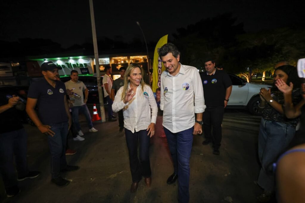 Reunião com Eduardo Pedrosa e Prefeito das cidades - foto 2