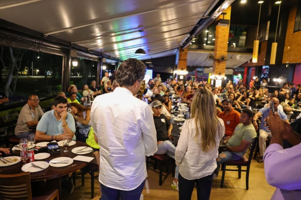 Reunião com Eduardo Pedrosa e Prefeito das cidades - foto 6