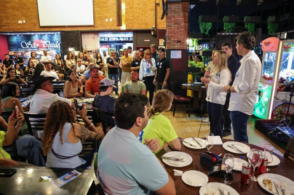 Reunião com Eduardo Pedrosa e Prefeito das cidades - foto 10