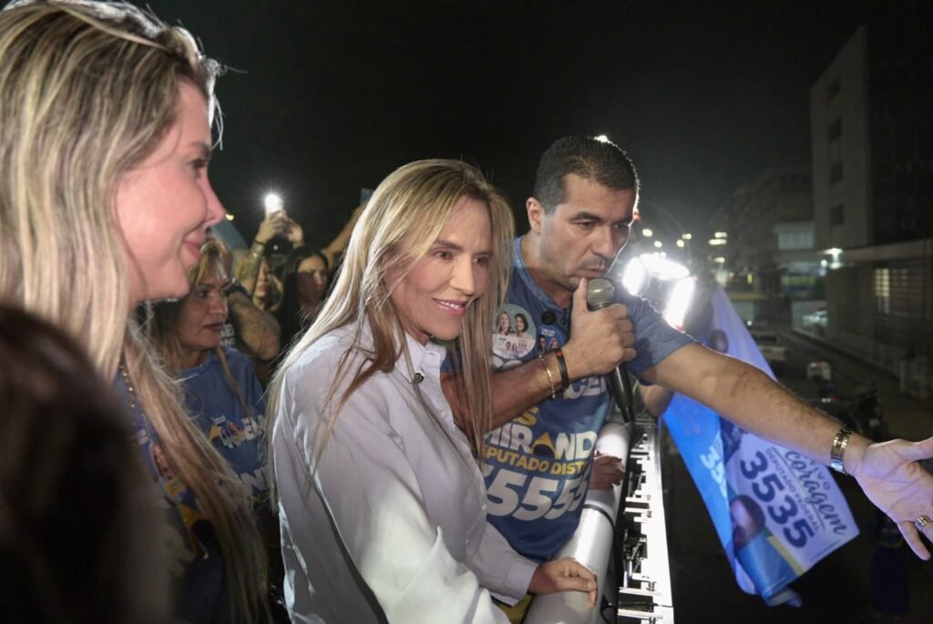 Inauguração do comitê do Luis Miranda e Carreata - foto 8