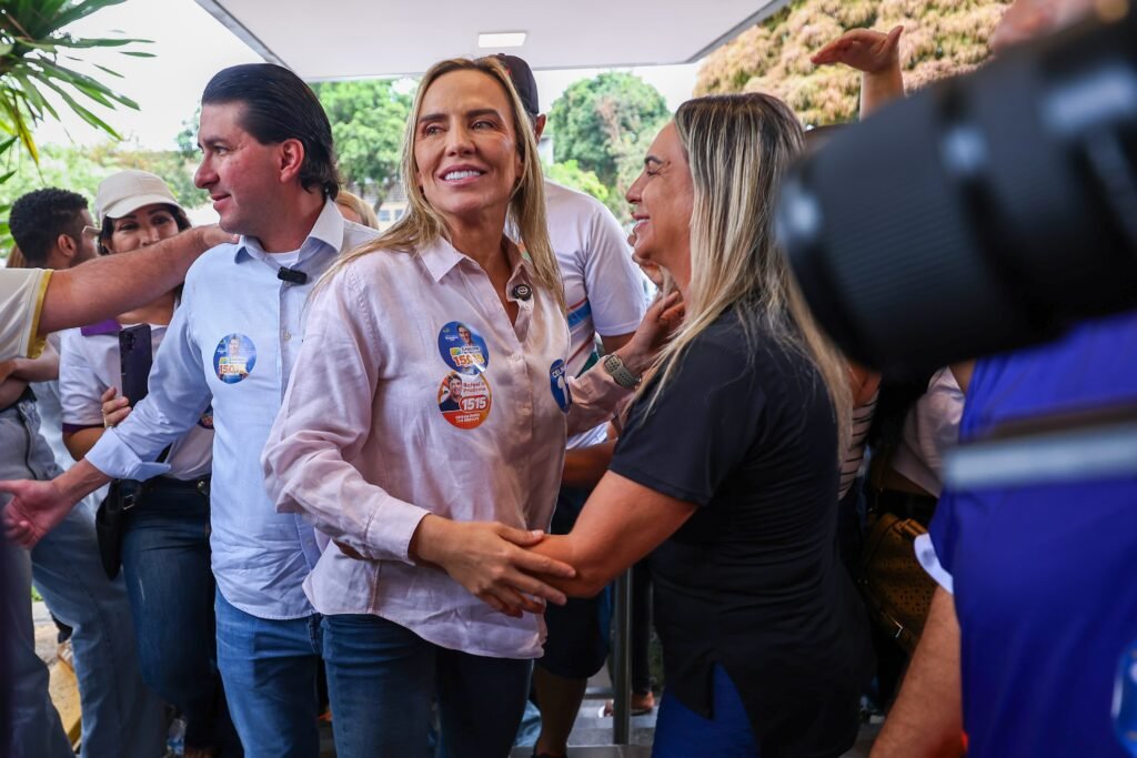 Reunião com grupo político do Cristiano Araújo - foto 10
