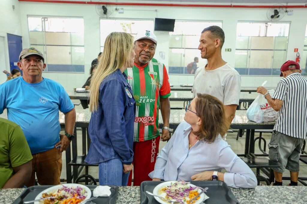 Visita ao comércio do Paranoá e almoço no restaurante comunitário - foto 40