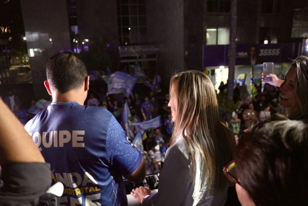 Inauguração do comitê do Luis Miranda e Carreata - foto 17