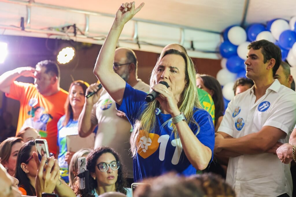 REUNIÃO COM APOIADORES - foto 5