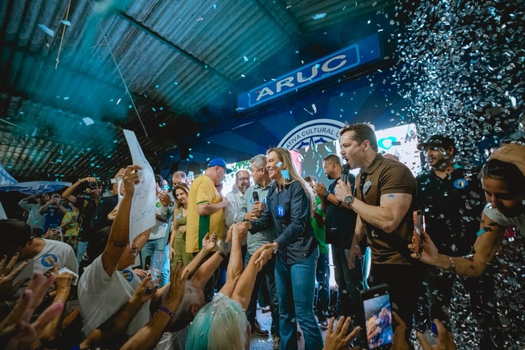 Candidata Celina Leão se reúne com moradores do Cruzeiro, Sudoeste, Octogonal e SIG