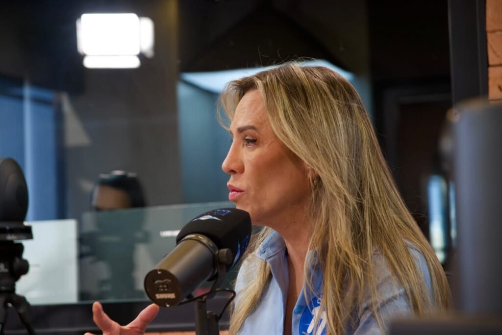 Entrevista na Nova Brasil FM Brasília - foto 17